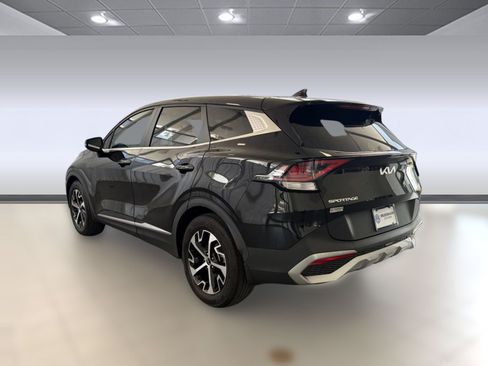 Used 2023 Kia Sportage EX FWD image 3