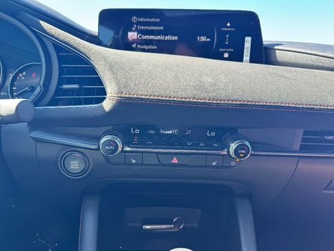 Certified 2025 MAZDA MAZDA3 Carbon image 20