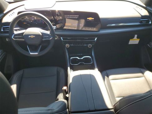 New 2026 Chevrolet Traverse LT w/ Driver Confidence Package image 21