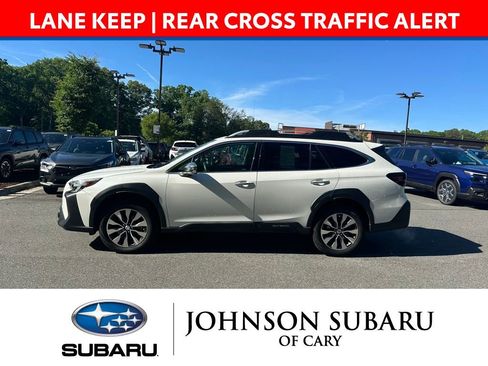 Used 2023 Subaru Outback Touring w/ Tech Package 3 AWD/4WD image 5