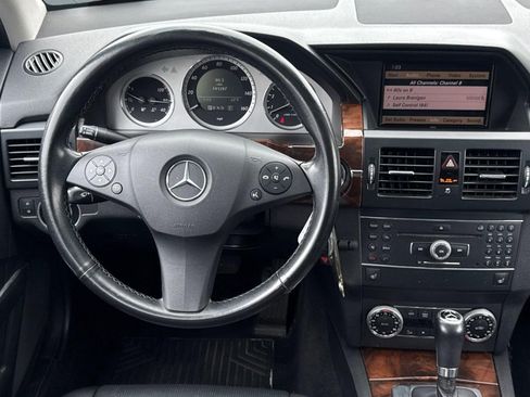 Used 2011 Mercedes-Benz GLK 350 2WD image 27