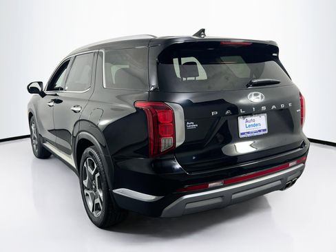 Used 2023 Hyundai Palisade Limited image 7