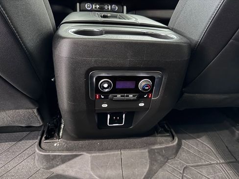 Certified 2023 Chevrolet Tahoe Z71 w/ Luxury Package image 31