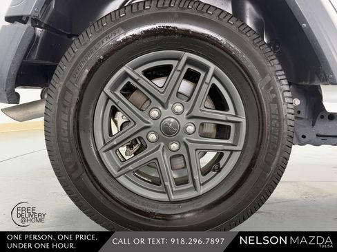 Used 2024 Jeep Wrangler Unlimited Sport AWD/4WD image 14