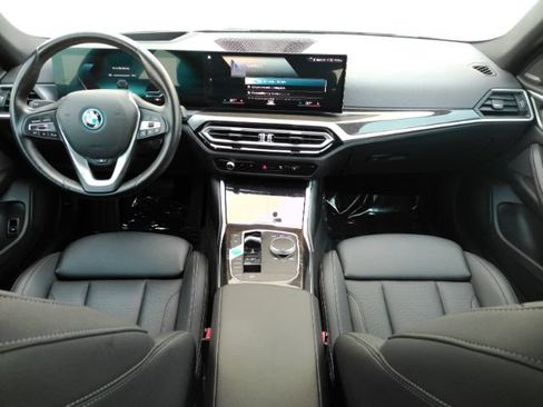 Used 2023 BMW i4 eDrive35 w/ Premium Package RWD image 2
