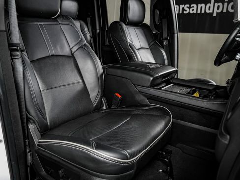 Used 2023 RAM 2500 Limited AWD/4WD image 30