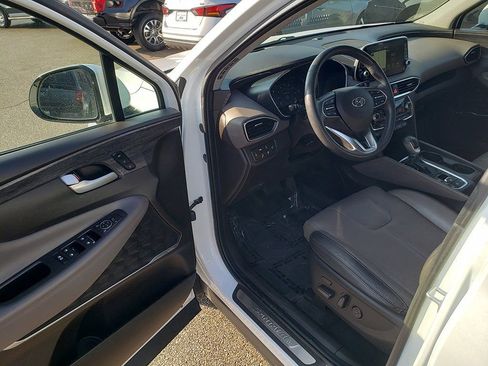 Used 2019 Hyundai Santa Fe Ultimate image 9