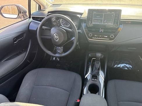 Certified 2022 Toyota Corolla LE image 22