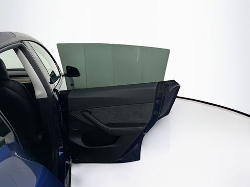 Used 2023 Tesla Model Y Performance image 28