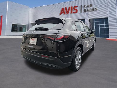 Used 2025 Honda HR-V LX image 6