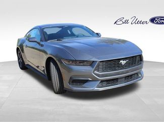New 2025 Ford Mustang Coupe video 2
