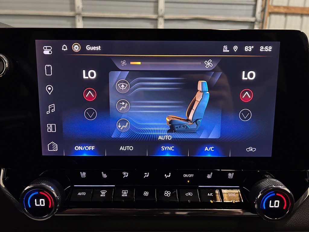 New 2026 Chevrolet Colorado ZR2 w/ Technology Package AWD/4WD image 28