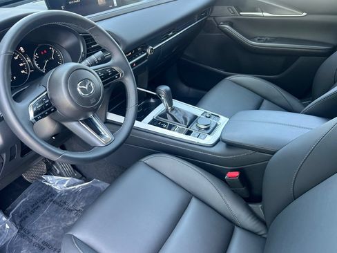Certified 2025 MAZDA CX-30 AWD 2.5 S w/ Select Sport Pkg image 8