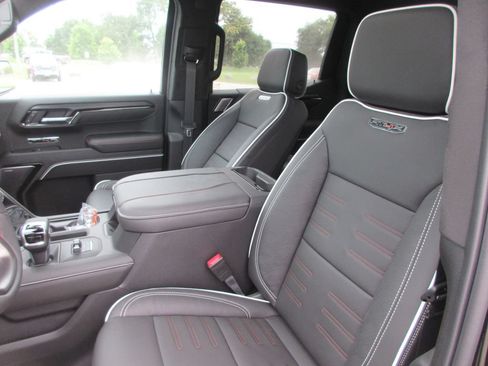 New 2026 GMC Sierra 1500 AT4X AWD/4WD image 14