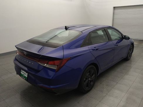 Used 2021 Hyundai Elantra SEL w/ Cargo Package image 9