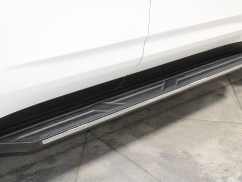 Used 2024 Chevrolet Tahoe Premier image 12