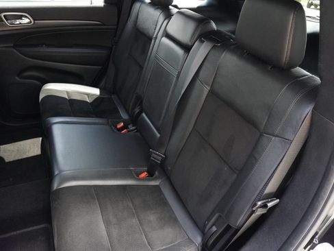 Used 2014 Jeep Grand Cherokee Altitude AWD/4WD image 30
