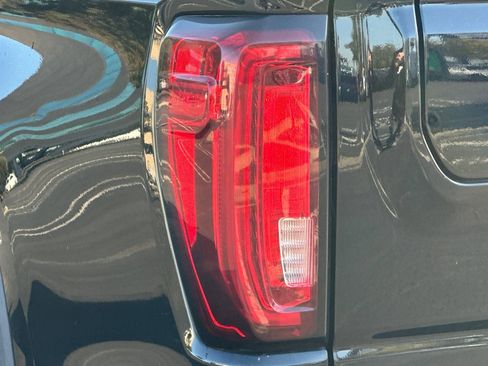 Used 2020 GMC Sierra 1500 SLT w/ SLT Premium Plus Package image 46