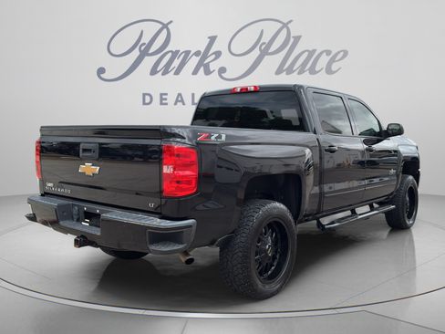 Used 2018 Chevrolet Silverado 1500 LT w/ Texas Edition AWD/4WD image 6