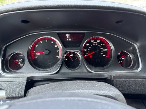 Used 2016 GMC Acadia SLE FWD image 3