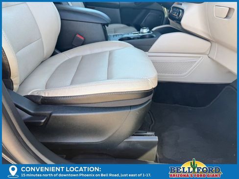 Certified 2022 Ford Escape SEL w/ Technology Package image 12