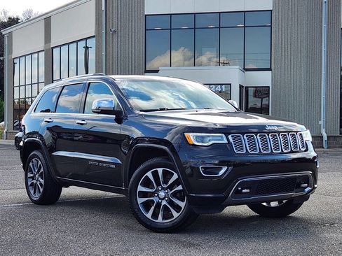 Used 2018 Jeep Grand Cherokee Overland image 33