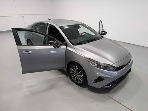 Used 2022 Kia Forte GT-Line w/ GT-Line Technology Package FWD image 16