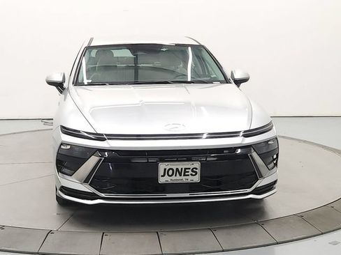 Used 2025 Hyundai Sonata SEL FWD image 3