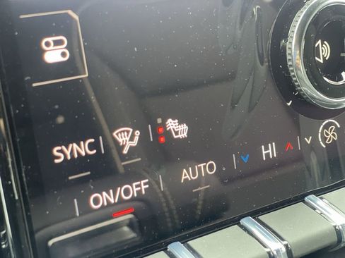 New 2026 GMC Yukon Elevation image 36