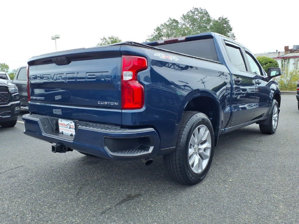 Used 2021 Chevrolet Silverado 1500 Custom AWD/4WD image 18