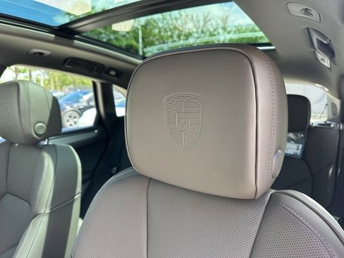Used 2026 Porsche Macan S AWD/4WD image 25