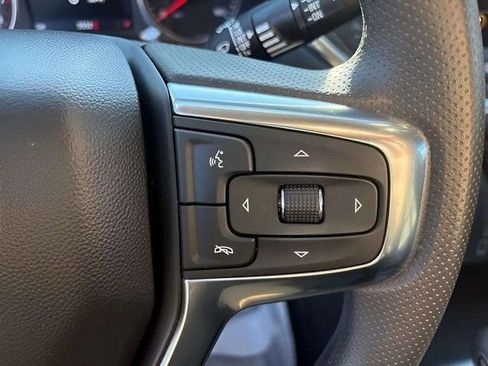 Used 2024 Chevrolet Blazer LT image 8