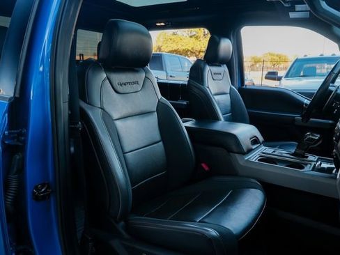 Used 2019 Ford F150 Raptor w/ Equipment Group 802A Luxury image 34