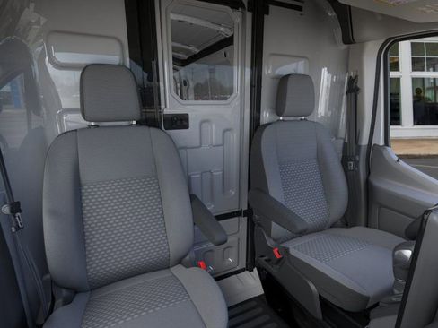 New 2026 Ford Transit 250 148 Medium Roof image 10