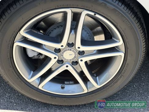 Used 2016 Mercedes-Benz S 550 Sedan image 8