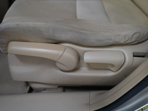 Used 2007 Honda CR-V EX image 16