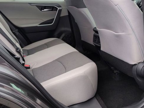 Certified 2025 Toyota RAV4 XLE image 28