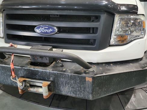 Used 2011 Ford Expedition XL w/ HD Trailer Tow Pkg AWD/4WD image 17