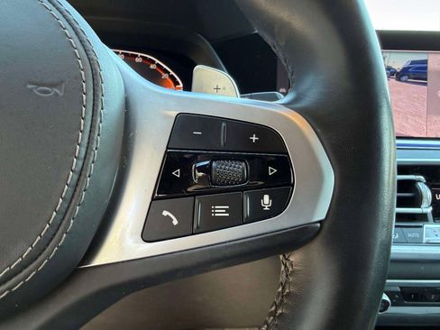 Used 2021 BMW X7 xDrive40i w/ M Sport Package image 49