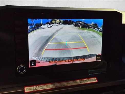 Used 2026 Toyota 4Runner SR5 RWD image 18