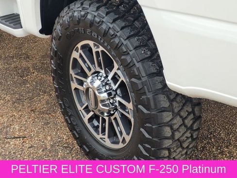 New 2026 Ford F250 Platinum w/ Platinum Plus Package AWD/4WD image 5