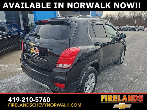 Certified 2022 Chevrolet Trax LT w/ Driver Confidence Package image 6
