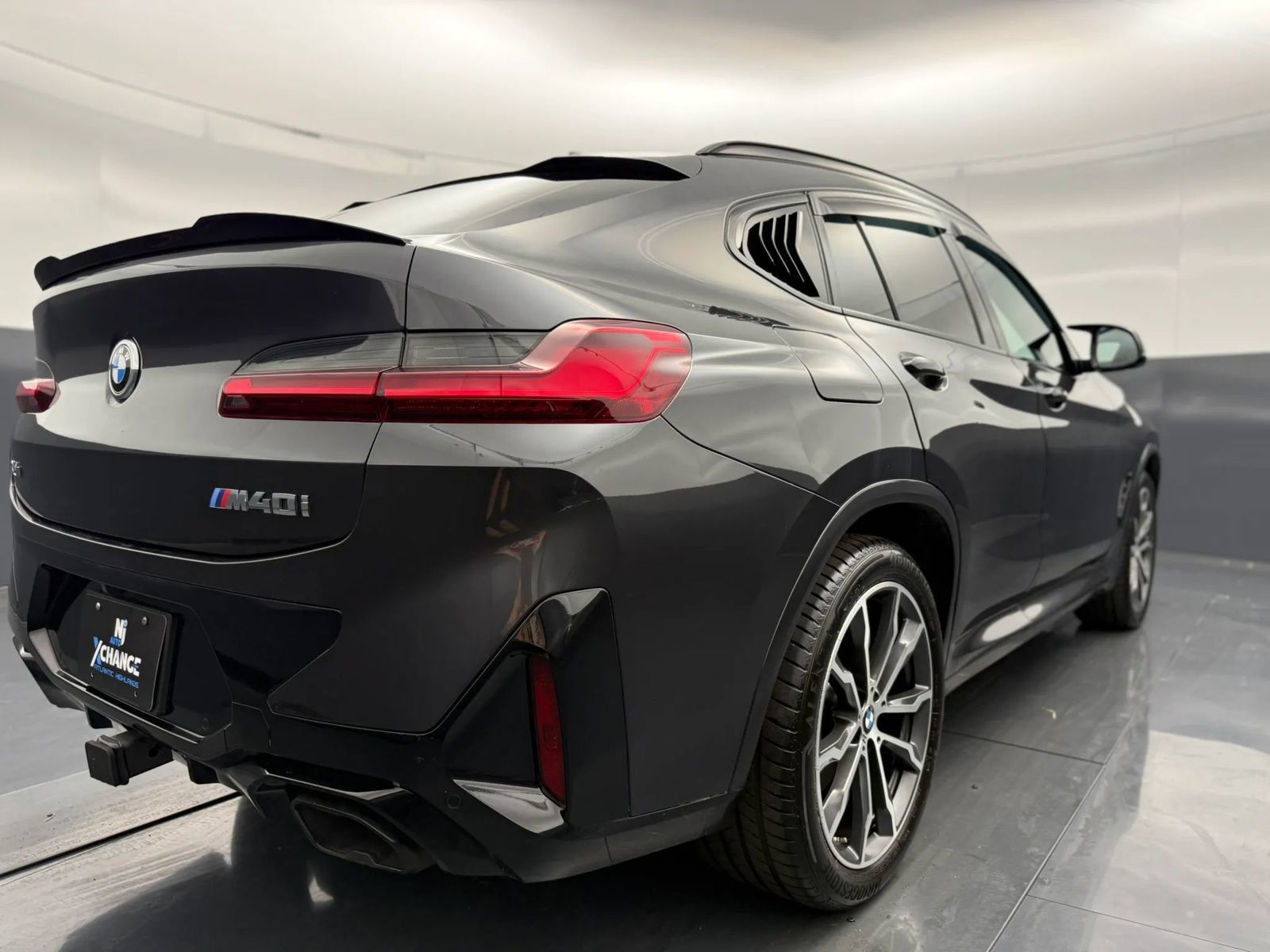 Used 2023 BMW X4 M40i AWD/4WD image 8