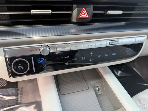 Used 2023 Hyundai Ioniq 6 SEL image 25