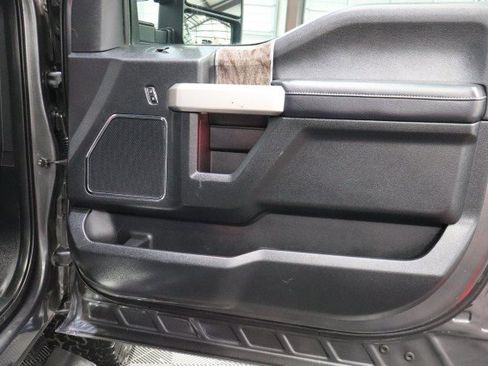Used 2018 Ford F250 Lariat w/ Lariat Ultimate Package AWD/4WD image 70