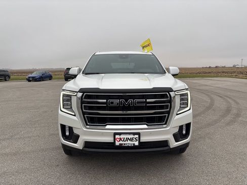 Used 2023 GMC Yukon SLT image 4