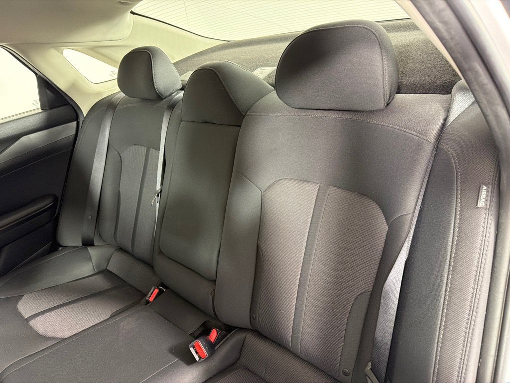 Used 2023 Kia K5 LXS FWD image 19