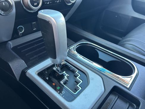 Used 2016 Toyota Tundra Limited w/ Limited Premium Package image 37