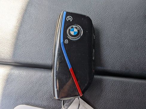 Used 2024 BMW X5 M60i AWD/4WD image 32