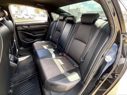 Used 2022 Honda Accord Sport image 15